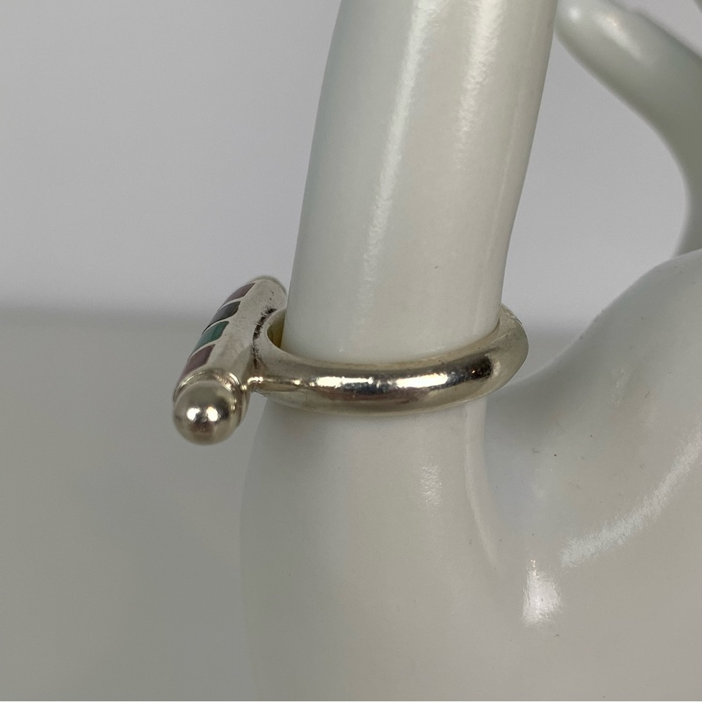 Sterling Silver Ring Multistone Bar Sz 7.5 Stamped 925 Red Green Black Vtg - Picture 3 of 11